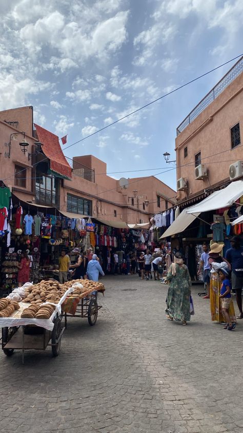 Marrakech Aesthetic, Morroco Marrakech, Morocco Culture, Moroccan City, Moroccan Cities, Beautiful Morocco, African Vacation, Morocco Beach, Morocco Aesthetic