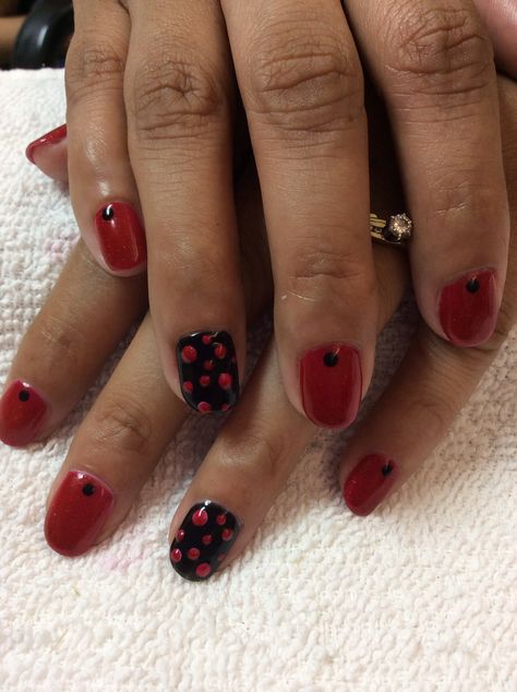 www.nailsbytashad.com  Instagram: nailsbytashad  #nailart #nailtrends #gelmanicure red and black gel manicure with opposite polka dots Red And Black Polka Dot Nails, Red Polka Dot Nails, Black Gel Manicure, Black Polka Dot Nails, Spotty Nails, Different Nails, Dot Nails, Polka Dot Nails, Dots Nails