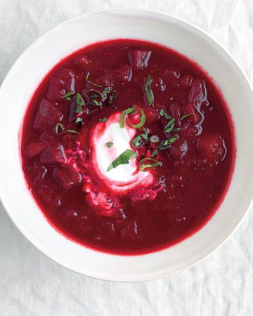 shall I trust a borscht recipe from...martha? Borscht Recipe, Borscht Soup, Beet Soup, Martha Stewart Recipes, Creamed Potatoes, Potato Soup Recipe, Low Sodium Chicken Broth, Roasted Beets, Make Ahead Meals