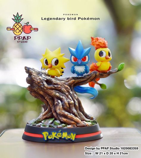 Articuno Zapdos Moltres, Moltres Pokemon, Pokemon Room, Pokemon Realistic, Bird Pokemon, 150 Pokemon, Pokemon Toys, Pokemon Dolls, Character Statue