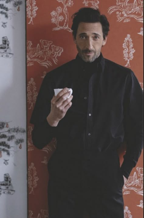 Adrian Brody, Adrien Brody, Brooklyn Baby, Italian Men, Neon Aesthetic, Male Fashion Trends, Face Men, Male Fashion, Man Crush