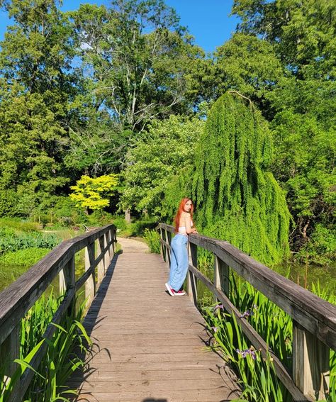 Botanic Garden date #outfits #outfitideas #Nature #redhead #copperhair #Cutefits #vans #red #green Botanical Garden Date, Garden Date, Garden Outfit, Vans Red, Gardening Outfit, Botanic Garden, Summer 24, Date Outfits, Botanical Garden