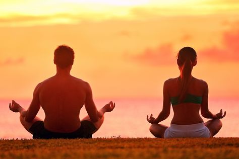 10 Benefits for #Entrepreneurs Who Make Time for Silence and Solitude by Thai Nguyen https://www.entrepreneur.com/article/246503 What Is Meditation, Couples Yoga, A Course In Miracles, Learning To Love Yourself, Ways To Relax, Yoga Retreat, Human Emotions, Infp, Spiritual Journey