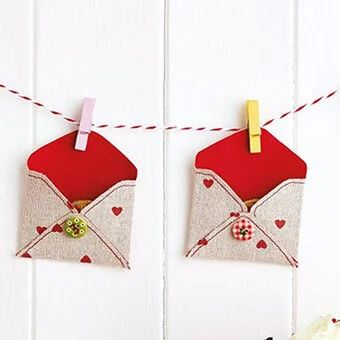 Craft Ideas | Hobbycraft Fabric Envelopes, Colorful Christmas Decorations, Fabric Envelope, 1 December, Christmas Sewing Projects, Advent Calenders, Felt Christmas Tree, Festive Treats, Advent Calendars