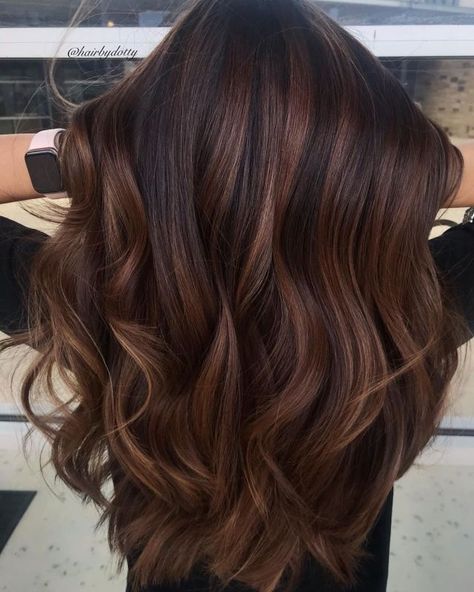 Dark Chocolate Hair Color, Dark Chocolate Hair, Rambut Brunette, Beige Hair, Icy Blonde Hair, Hair Color Chocolate, Hair Color Caramel, Chocolate Hair, Brown Hair Balayage