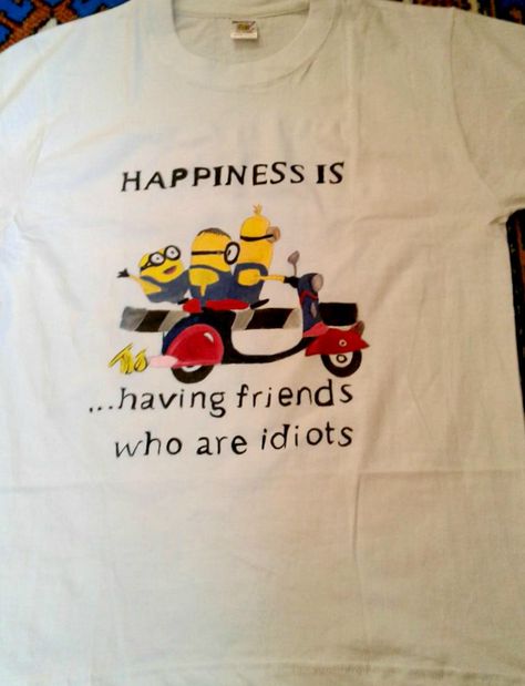 MINIONS  FRIENDSHIP tshirt paint idea Friendship Tshirt Design Ideas, Shirt Painting, Tshirt Painting, Birthday Photo Banner, Paint Shirts, Denim Art, Diy Shorts, T Shirt Painting, Photo Banner