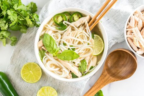 This easy Chicken Pho recipe uses a whole rotisserie chicken! Use the bones to make a savory, nourishing broth and use the meat for the soup. Rotisserie Chicken Pho, Easy Chicken Pho Recipe, Instant Pot Pho Recipe, Chicken Pho Soup, Pho Spices, Vietnamese Soup, Chicken Pho, Pho Recipe, Pho Soup