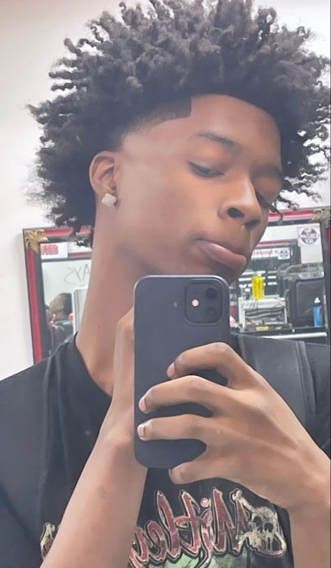 Taper Freeform, Free Forms Hair Boys, Natural Hair Styles Men, Freeform Dreads Taper, Front Taper Haircut Black Men, Tapered Braids, Freeform Afro, Afro Taper Fade Black Men, Cute Boys Curls