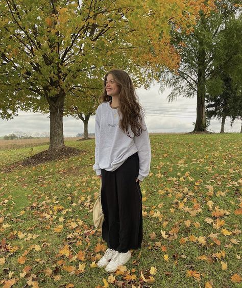 Erika Diane, Goddess Outfit, Cute Lazy Day Outfits, Lazy Day Outfits, Winter Fits, Pinterest Girls, Modest Outfits, Modest Fashion, Fashion Inspo Outfits