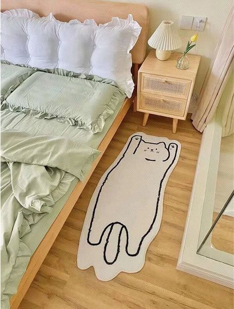 Cute Floor Rug, Cute Area Rugs In Bedroom, Cute Bedroom Carpet, Aesthetic Bedroom Carpet, Cute Rugs For Bedrooms Small, Carpet Aesthetic Room, Bedroom Rug Aesthetic, Cute Carpets Bedrooms, Cute Small Rugs