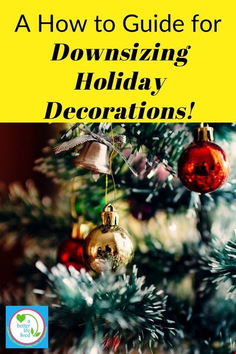 Christmas Decor Storage Organization, Organizing Holiday Decorations, Uncluttered Christmas Decor, Organizing Christmas Decorations Storage, How To Organize Christmas Decorations, Organizing Christmas Decorations, Christmas Declutter, Household Planning, Organized Christmas Decorations