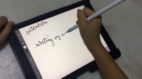 Best Handwriting Apps Apps To Take Notes, Calligraphy App, The Best Handwriting, Best Handwriting, One Note Microsoft, Apple Pen, Learn Calligraphy, Script Writing, Nice Handwriting