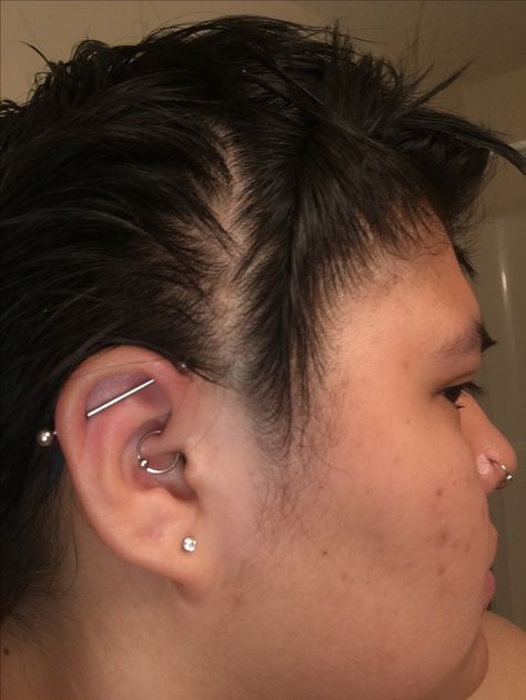 Piercings industrial daith lob and nose Industrial And Daith Piercing, Industrial Piercing, Daith Piercing, Body Mods, Ear Tattoo, Behind Ear Tattoo, Piercings, Tattoos