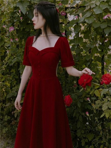 Vintage French Dress, Vintage Dress Red, Women Cottagecore, Red Wine Dress, Red Frock, Red Colour Dress, Wine Colored Dresses, Dark Red Dresses, Vintage Red Dress