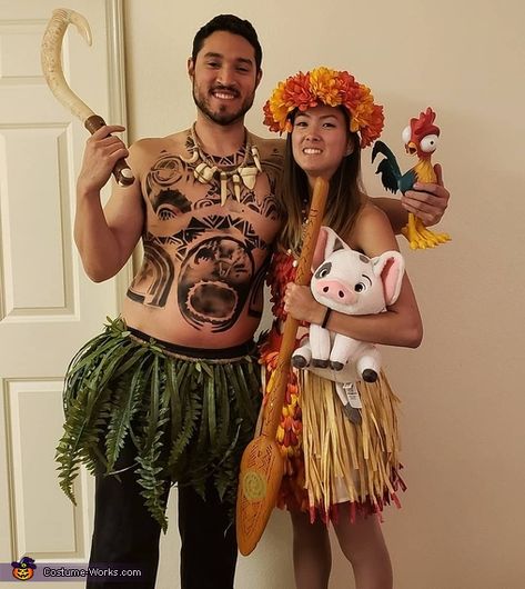 Moana And Maui Halloween Costumes Couple, Moana And Maui Couples Costume, Maui Halloween Costume Diy, Moana Chicken Costume, Moana And Maui Halloween Costumes, Moana Couple Costume, Moana Adult Costume, Heihei Costume, Rave Decor