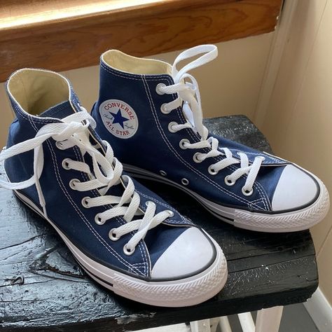 Unisex Converse High-top Sneakers Navy Blue. Men’s 7.5, Women’s 9.5 Blue Converse Aesthetic, Dark Blue Converse, Blue Converse Outfit, Converse Bleu, Beads Makeup, Converse Haute, Zapatillas All Star, Navy Blue Converse, Navy Converse