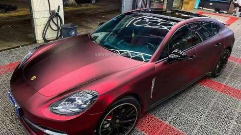 Wrapped Suv Ideas, Wrap Cars Vinyl, Cool Car Wrap Colors, Red Car Wrap Design, Matte Red Car, Matte Car Wrap, Matte Car Paint, Car Wrap Ideas, Car Wrap Colors