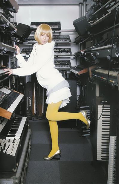 Capsule - JPN electronica group Vintage Synth, Producer Studio, Analog Synth, Piano Studio, Music Machine, Electro Music, Live Set, J-pop Music, Music Pics