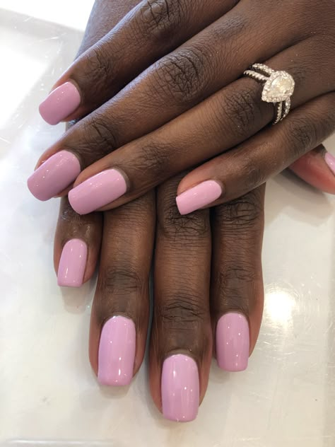 Chiffon by dnd 💅🏽 #gelcolor #gelnails #gelpolish #nomani @dndgel #dnd Dnd Gel Nails, Dark Skin Manicure, Dnd Nail Colors, Dark Skin Nail Polish, Nail Art Printer, Dnd Gel Nail Polish, Shiny Nails Designs, Short Gel Nails, Gel Nail Colors