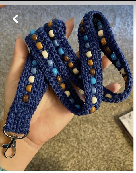 Bag Strap Crochet Pattern, Knit Belt Pattern, Crocheted Lanyards Patterns, Beaded Crochet Jewelry, Crochet Bags With Beads, Beads In Crochet, Crochet Keychain Lanyard, Belt Crochet Pattern Free, Crochet Patterns With Beads