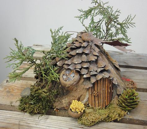 Gnome Houses, Fairy Tree Houses, Fairy House Crafts, Fairy Village, Fairy House Diy, Fairy Garden Designs, Fairy Garden Crafts, Fairy Furniture, Faeries Gardens