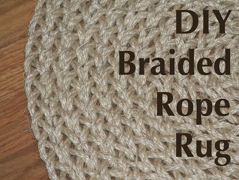 40 DIY Rugs to Keep You Cozy Rope Rugs, Macrame Rug, Round Braided Rug, Cozy Diy, Diy Rugs, Rug Diy, Rag Rug Tutorial, Twine Crafts, Rope Rug