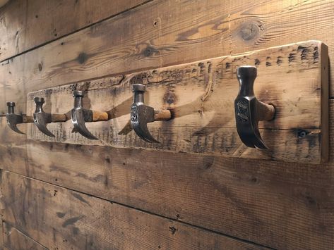 Industrial Coat Rack, Pulley Light, Rustic Furniture Design, Tools Theme, Rustic Farmhouse Furniture, Rustic Coat Rack, Metal Outdoor Furniture, Pallet Headboard, Farmhouse Window