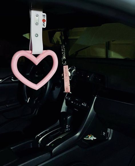 Pink Car Interior Accessories, Pink Mercedes, Pink Bmw, Pink Car Interior, Pink Ferrari, Pink Lamborghini, Pink Motorcycle, Pink Cars, Pink Car Accessories