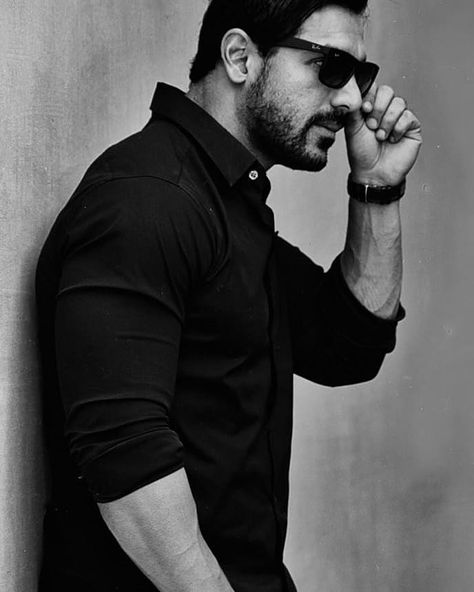 John Abraham Photoshoot, Male Models Poses, John Abraham, Reality Tv Stars, Photo Collage Template, Collage Template, Gentleman Style, Film Aesthetic, Tv Stars