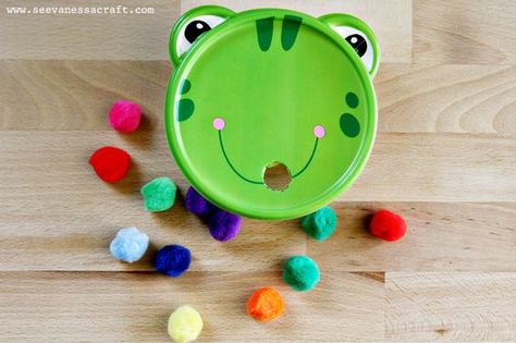 Color Games For Toddlers, Paper Frog, Toddler Busy Bags, Swap Party, Swap Ideas, Montessori Toddler Activities, Toddler School, Task Boxes, Chrome Extension