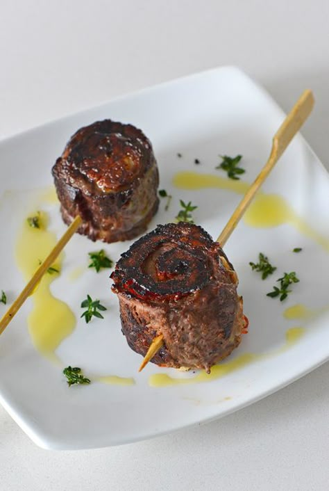 A Rare Steak Treat: Luscious Stuffed Skirt Steak Pinwheels - HOBNOB Magazine - HOBNOB Magazine Flank Steak Pin Wheels, Steak On Bread Appetizer, Stuffed Skirt Steak Pinwheels, Steak Hors D’oeuvres, Crustini Appetizers Steak, Bobby Flay Steak, Flank Steak Rolls, Steak Appetizers, Steak Roll Ups