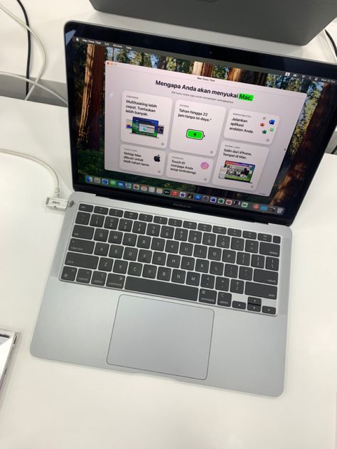 Can't decide.. New Macbook Air M2 or M1 Macbook M2, Macbook Air M1, Macbook Air M2, New Macbook Air, New Macbook, Macbook Air, Study Motivation, Macbook, Vision Board