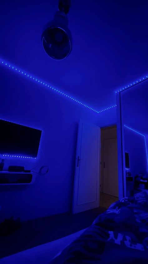 Led Lights Bedroom Aesthetic, Led Room, Neon Bedroom, Led Lighting Bedroom, Lighting Bedroom, Future Apartment Decor, Blue Led Lights, Led Stripes, Mood Instagram