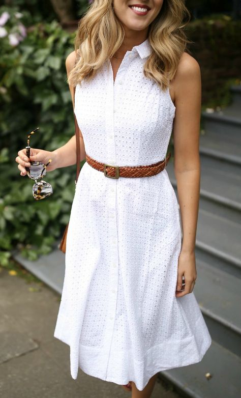 White eyelet midi shirt dress sundress with brown slides {boden, marc jacobs, hinge, matisse, classic style, summer style} Shirt Dress Outfit, Update Your Wardrobe, White Dress Summer, Eyelet Dress, Nyc Fashion, Midi Shirt Dress, Gown Dress, White Shirt Dress, Dress Outfit