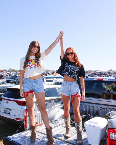 Auburn Rodeo Outfit, Auburn Rodeo, Sorority Instagram, Rodeo Outfits, Insta Inspo, Auburn, Sorority, Rodeo, The South