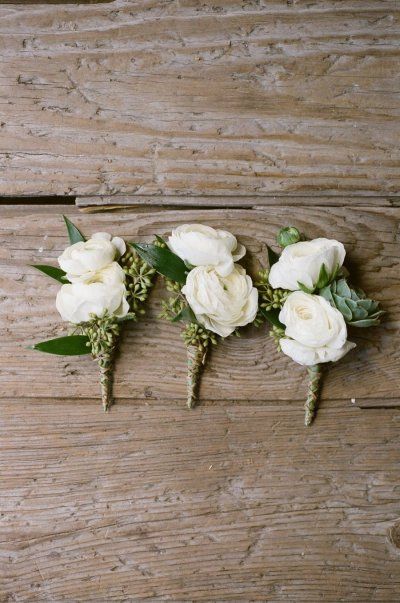 White boutonnieres Green Boutonniere, Ranunculus Boutonniere, White Boutonniere, Missouri Wedding, White Ranunculus, Groom Boutonniere, Boutonniere Wedding, Groomsmen Attire, Groom Style