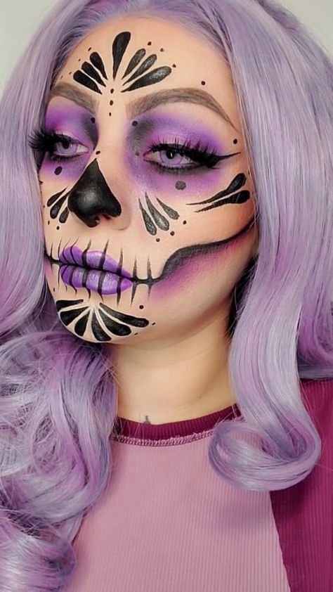 Pastel Skeleton Makeup, Purple Dia De Los Muertos Makeup Ideas, Purple Day Of The Dead Makeup, Purple Skeleton Makeup, Blue Sugar Skull Makeup, Skeleton Makeup Colorful, Purple Catrina Makeup, Skull Makeup Colorful, Purple Sugar Skull Makeup