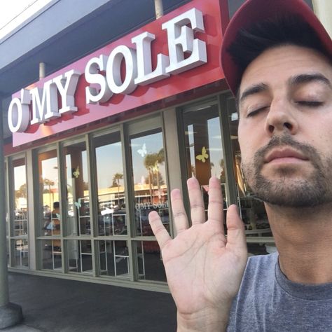 John Crist (@johnbcrist) | Twitter John Crist, Look At This Photograph, Church Humor, Christian Ideas, Oh My Soul, Jesus Memes, White Culture, Pickle Jar, Christian Jokes