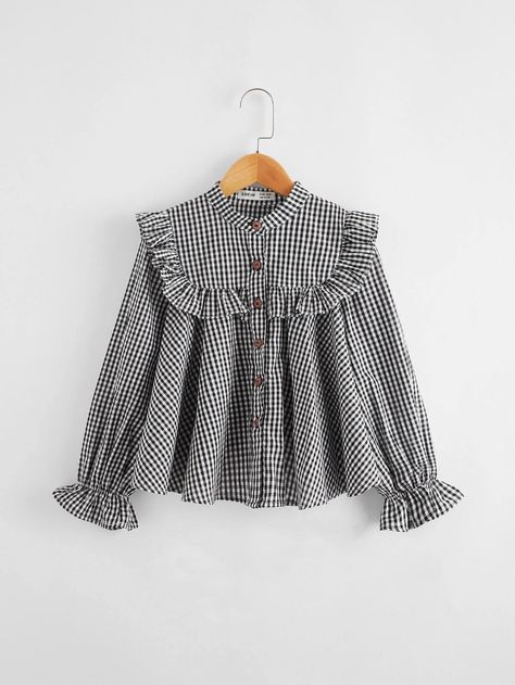 Fashion Psychology, Girls Top Design, Fashionable Tops, Blouse Casual Fashion, Gingham Top, Women Blouses Fashion, Baby Dress Design, Fashion Top Outfits, Fashion Tops Blouse