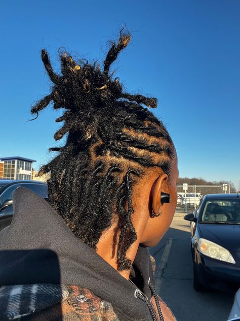 Half Up Half Down Locs Black Women, Hair Styles For Short Dreads, Short Locs Half Up Half Down, Barrel Twist Half Up Half Down Locs, Locs Hairstyles Half Up Half Down, Half Up Half Down Dread Styles, Half Up Half Down Barrel Twist Locs, Half Barrel Twist Locs, Loc Styles Half Up Half Down