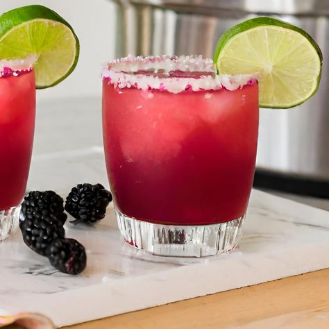 Early's Fizzy Black Raspberry Margarita Raspberry Margarita, Sorghum Syrup, Margarita Salt, Easy Margarita, How To Make Margaritas, Country Ham, Raspberry Preserves, Black Raspberry, Lime Wedge