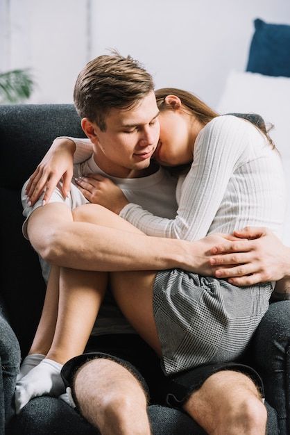 Woman sleeping on man lap in armchair | Free Photo #Freepik #freephoto #couple-sitting #romantic-couple #couple-home #girlfriend Woman Sleeping, Couple With Baby, Sleeping Man, Man Hug, Couple Poses Drawing, Sitting On His Lap, Woman Laying, Photo Woman, Couple Romance