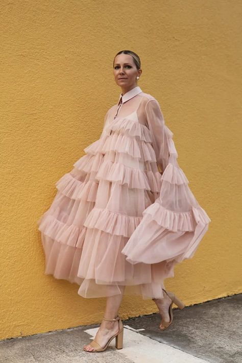 paskal tulle dress Tulle Dress Layered, Tulle Casual Dress, Layered Dress Outfit Summer, Layerd Dress, Tulle Dress Casual, Layer Dress Outfit, Tulle Layered Dress, Tull Dress, Layered Dresses