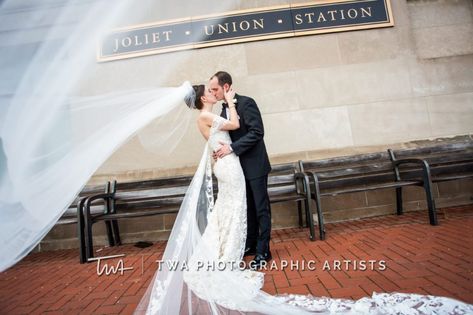 TWA Photographic Artists Blog: Lauren & Joey’s Union Station Grand Ballroom Wedding Private Event Space, Twa Wedding, Grand Ballroom, Chicago Wedding Photography, Best Wedding Photography, Chicago Photography, Photographic Artist, Artist Blog, Ballroom Wedding