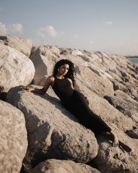 Sunrise kinda gal...
.

.

.

Ph: @akxxsh
MUA:@sandhya_dharmesh 

.

.

#beach #sunrise #photoshoot #phorography #model Sunrise Photoshoot, Beach Sunrise