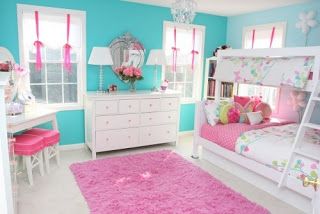 Nice combo colors for the accent wall and main color paint. Turquoise Girls Bedroom, Teen Girl Bedroom, Girly Room, Girl Bedroom Designs, Big Girl Rooms, Blue Bedroom, Remodel Bedroom, Teen Room