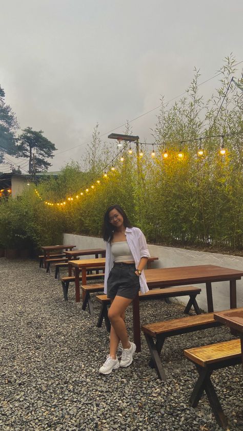 #seollem cafe #coffee #ootd #baguio city Baguio City Outfit Ideas, Outfit For Baguio City, Baguio Ootd Ideas, Coffee Shop Date Outfit, Baguio Outfit, Coffee Ootd, Coffee Date Outfit, Coffee Date Outfits, Baguio City