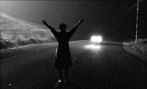 Kiss Me Deadly (1955) Untitled Film Stills, Cloris Leachman, Kiss Me Deadly, Classic Film Noir, It Happened One Night, Fritz Lang, Cindy Sherman, Septième Art, The Best Films