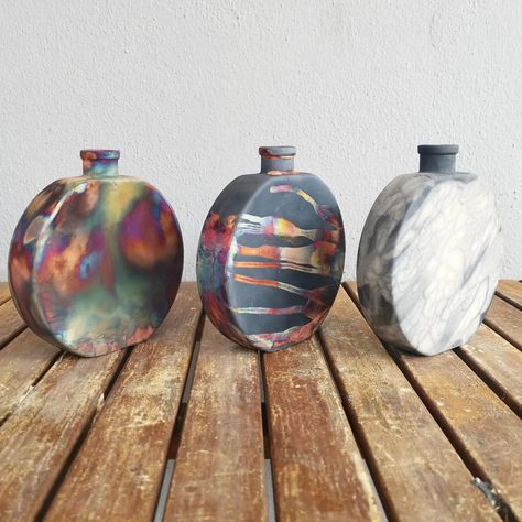 Raku Project Ideas, Copper Matte Raku, Raku Clay Ideas, Raku Ceramics Ideas, Raku Pottery Ideas Inspiration, Quirky Pottery, Raku Ideas, Flat Vase, Raku Glaze