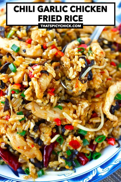 Garlic Chicken Fried Rice Recipe, Garlic Chicken Fried Rice, Authentic Chicken Fried Rice, Spicy Fried Rice, Fried Rice Sauce, Spicy Chicken Fried Rice, Chili Garlic Fried Rice, Chili Garlic Chicken Fried Rice, One Pot Rice Meals